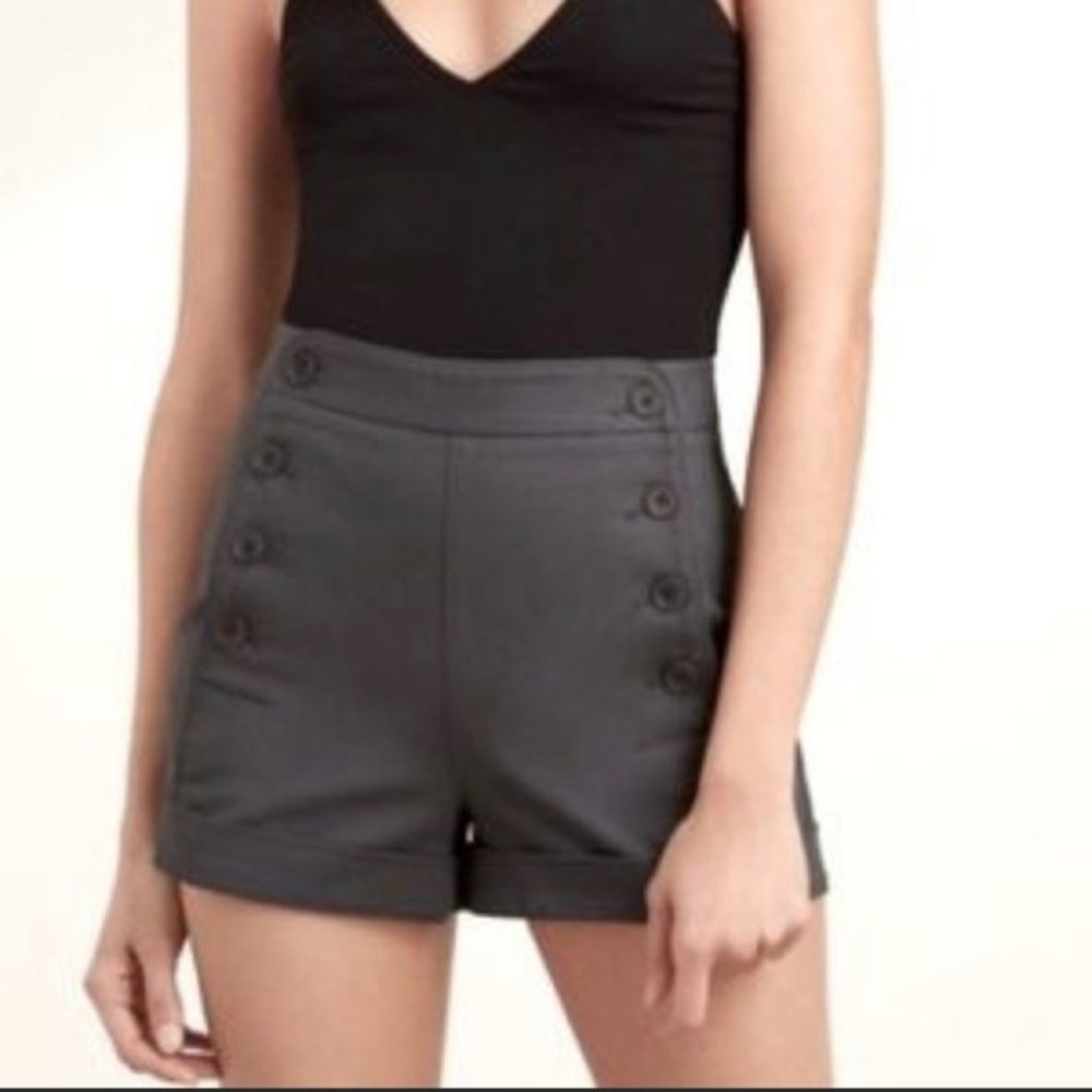 Aritzia Talula High Waisted Sailor Shorts in Grey Sz 4